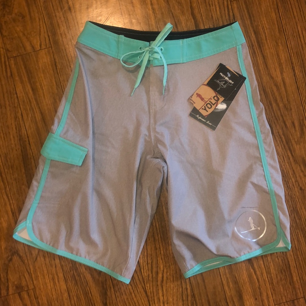 NWT YOLO boy walkshort swim trunk